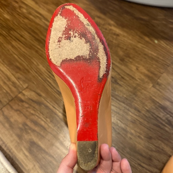 CHRISTIAN LOUBOUTIN Peach Colored Wedge - Picture 2 of 9